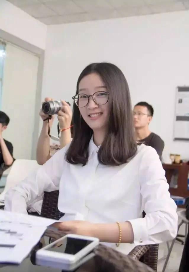 失蹤女孩章穎穎最新消息揭秘，神秘小巷中的小店關(guān)聯(lián)揭秘？
